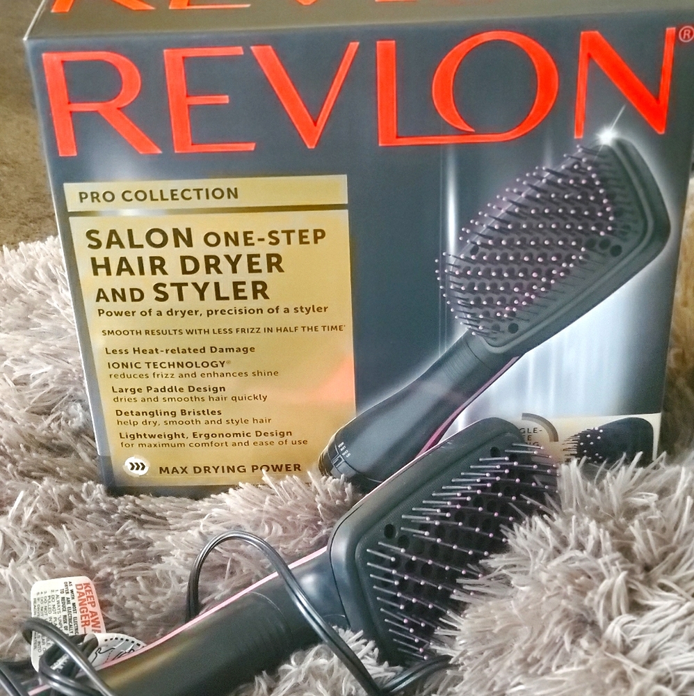 SALE 15% off 3 SALE Revlon One Step Hair Dryer